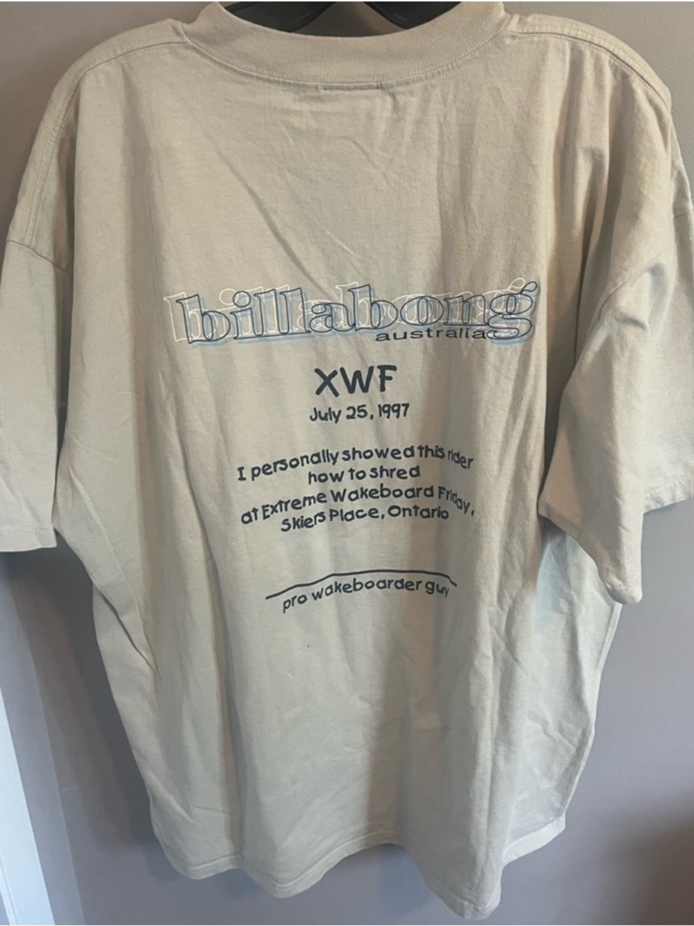 Billabong Vintage 90s Extreme Wakeboard Graphic Tee Beige XL